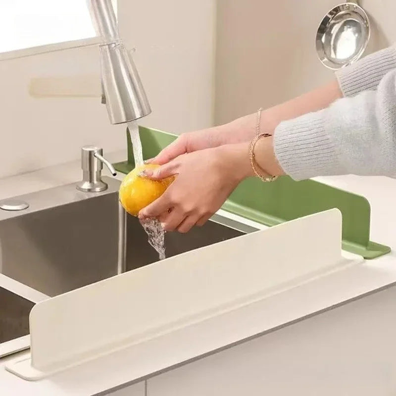 Splash Guard for Kitchen Sink & Countertop | 🔥BUY 1 GET 1 FREE🔥